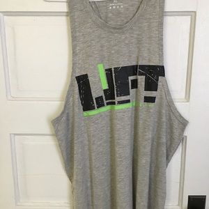 Strong lift wear tank